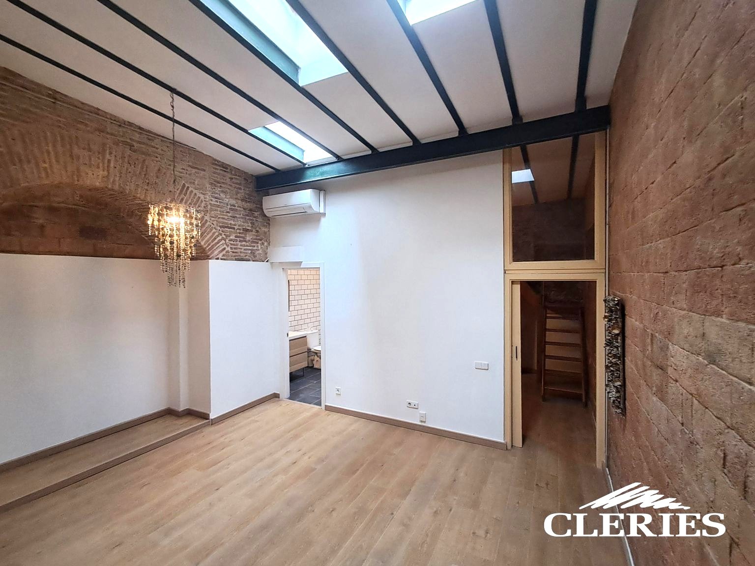 /RealEstateImages/6910/20260605_084450 [Resolucion de Escritorio].jpg